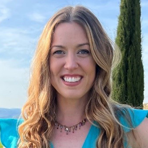Picture of Abbey Hawthorne